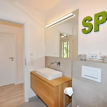 Doppelhaushälfte Huus Heimat Ferienhaus