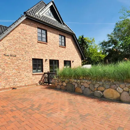 Doppelhaushälfte Huus Heimat * Böhl